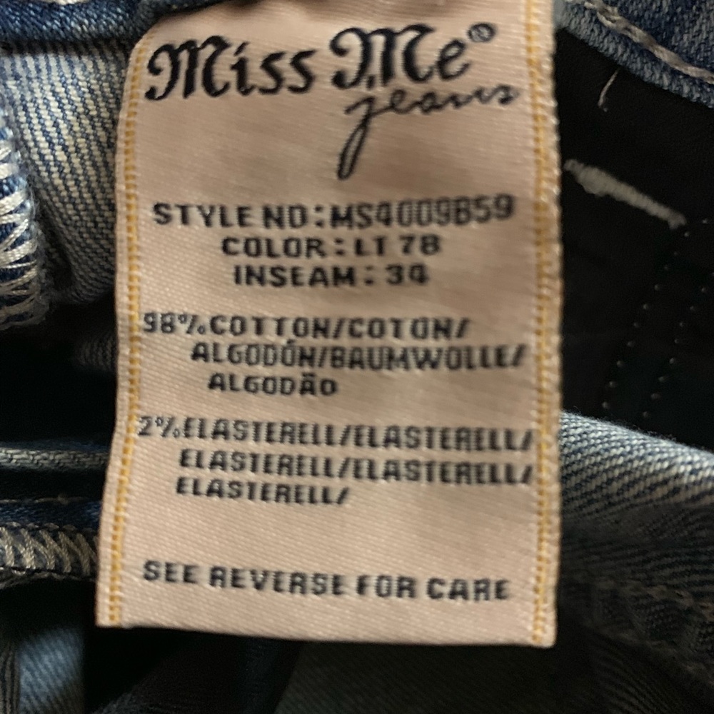 “New” Miss me bluejeans 32-34 - Picture 4 of 4